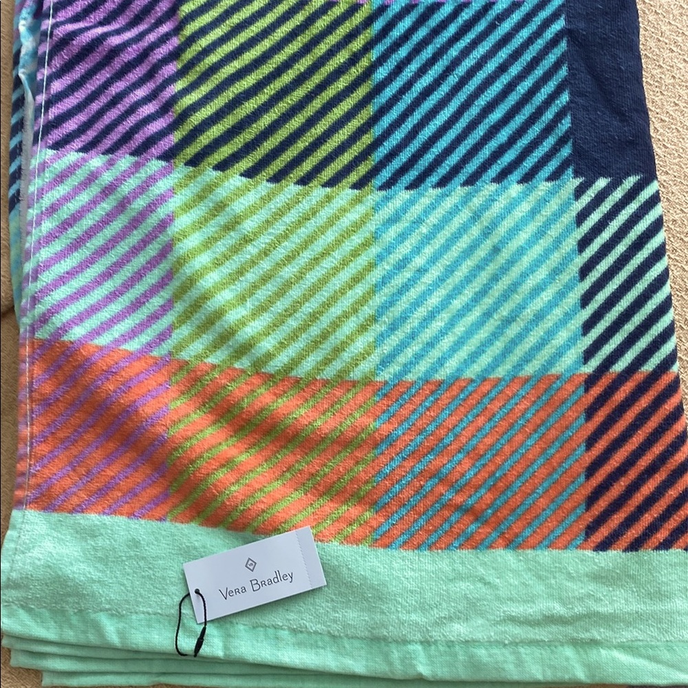 Vera Bradley Beach Towel  Gingham Plaid  NWT